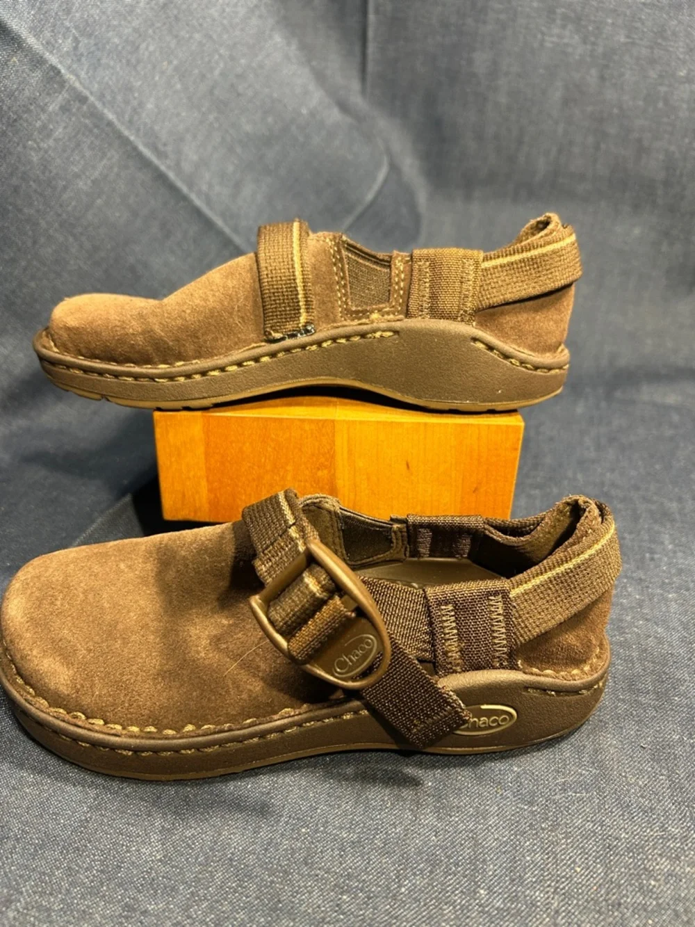 Chaco leather loafers slide in shoes